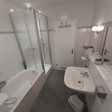 Apartment Yachthafen De Lorenzo *