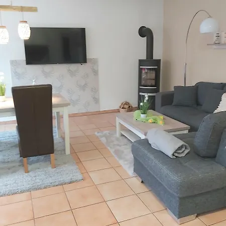 Yachthafen De Lorenzo *