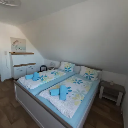 Yachthafen De Lorenzo Apartment